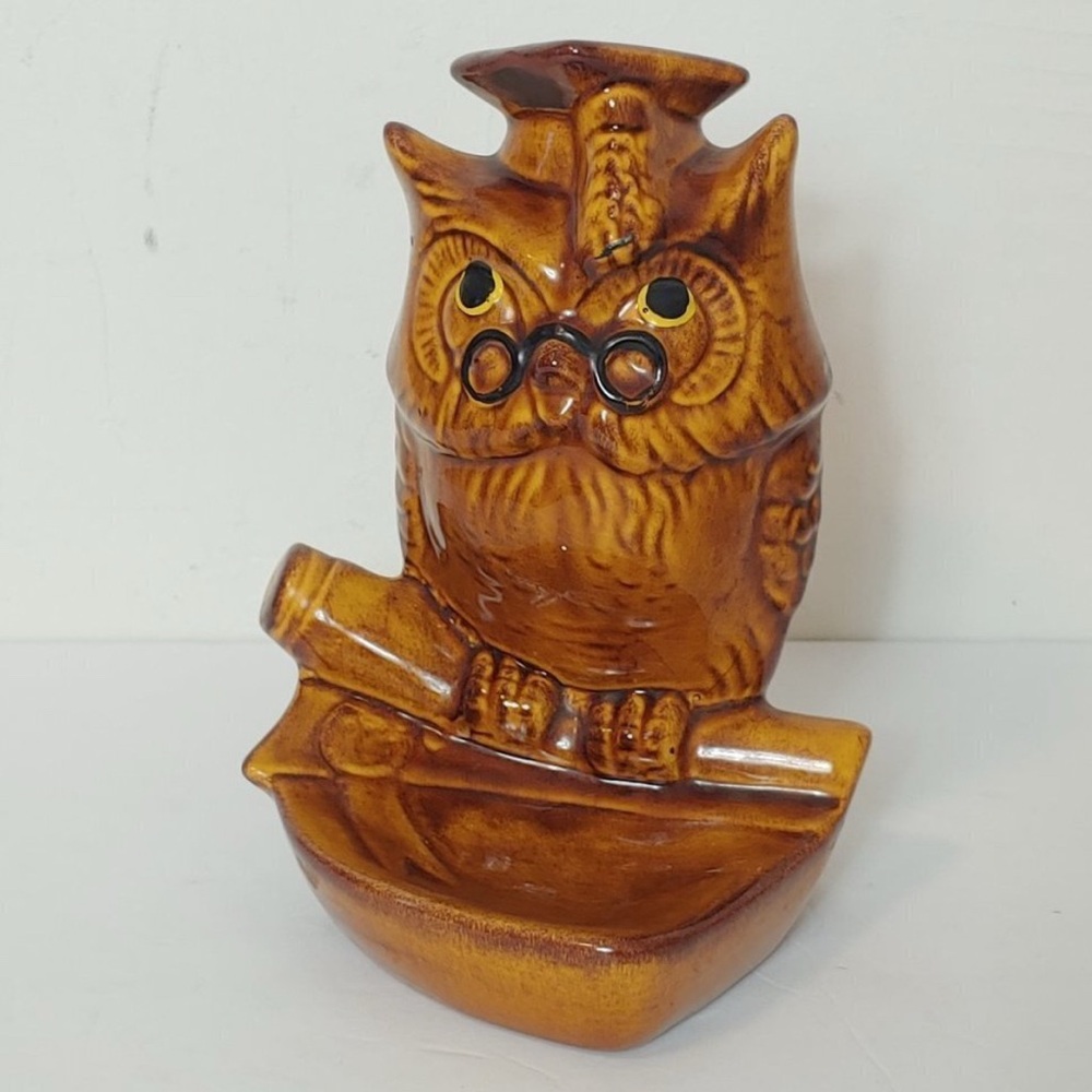 Vintage Owl MCM Ceramic Soap Sponge Dish Trinket Dish Ash Tray